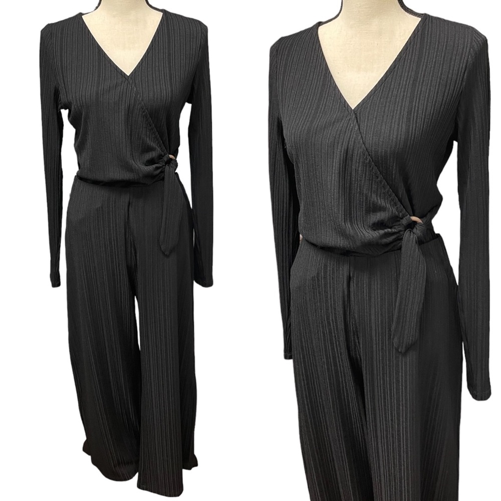 Revolve Heartloom Two Piece Black Ribbed Set